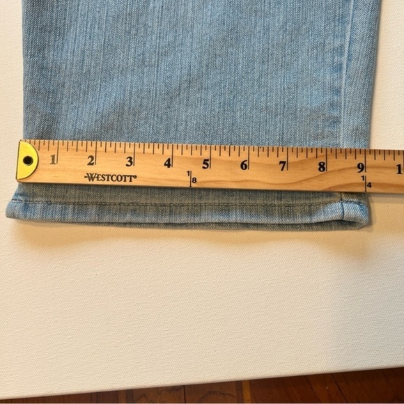 NWT Gloria Vanderbilt Ladies' Amanda Denim Caprice Jeans Size 14 (A4) - Picture 2 of 9